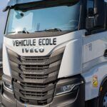 Camion école Iveco S-Way 460 blanc d’ALR Formation pour la formation au permis poids lourd C et CE à Grenoble